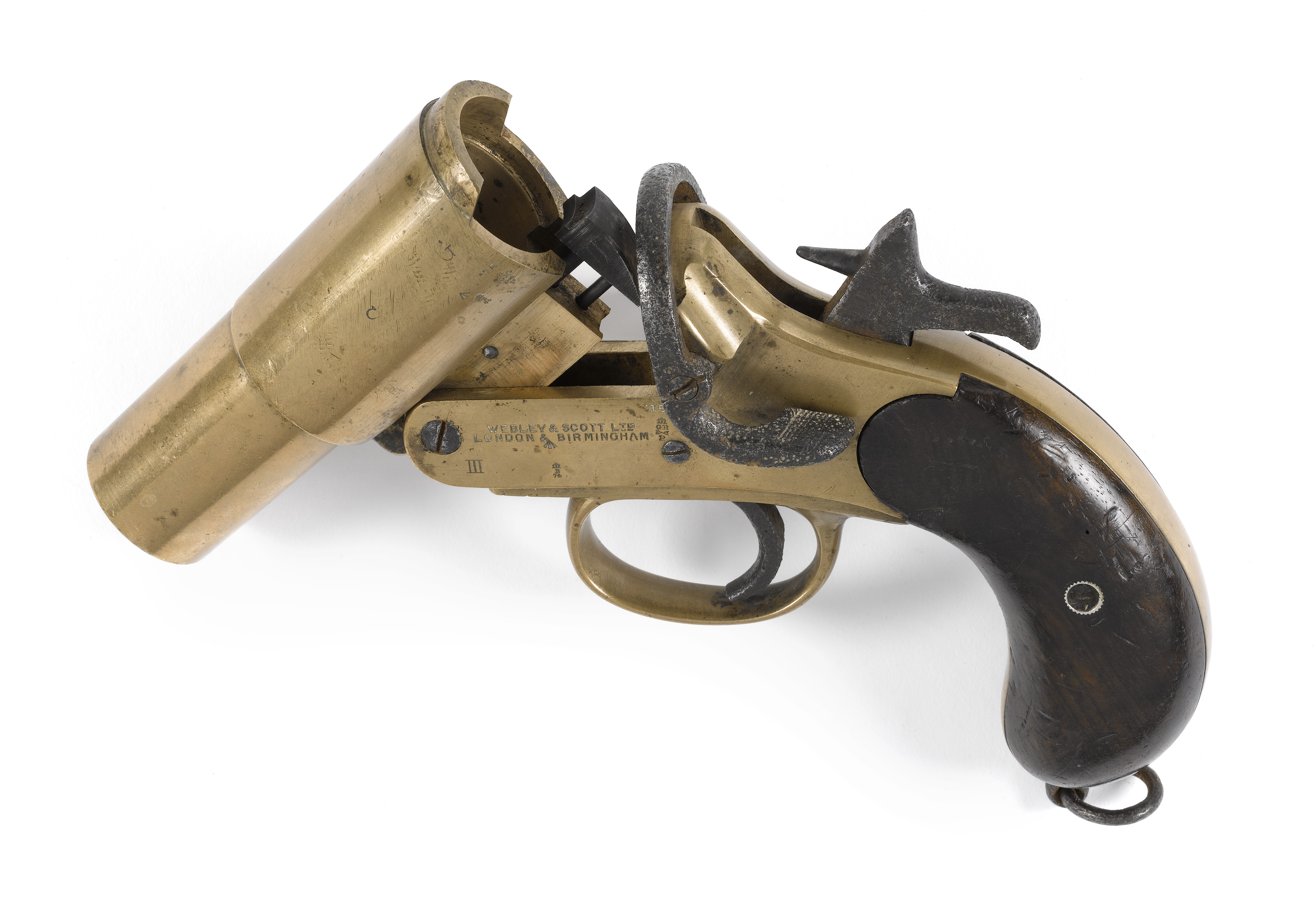 Verey light signal pistol, Ballytrain RIC Barracks, 1920
